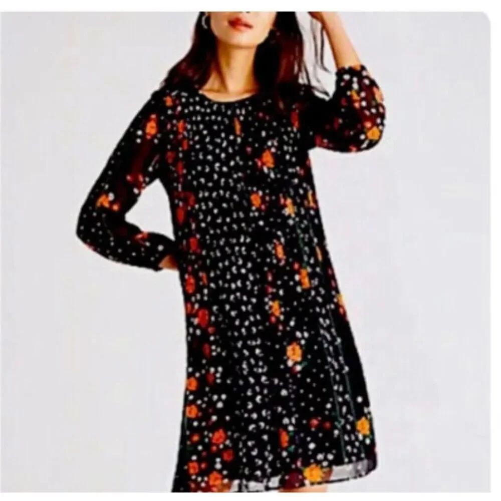 Ann Taylor women’s pleated black floral shift dress small